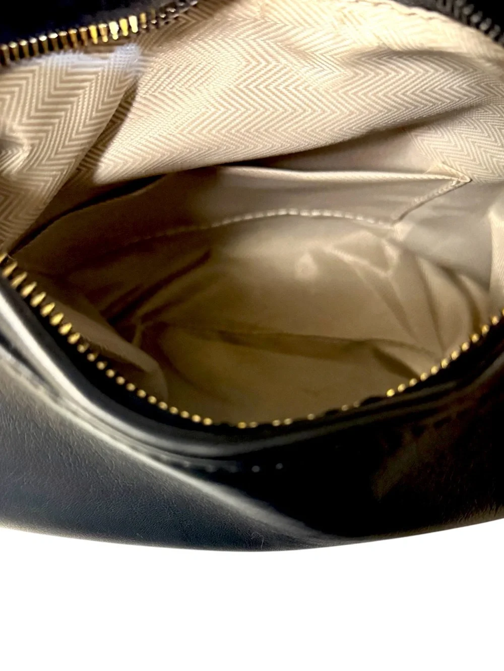 French Gilded Hard-Frame Black Vegan Leather Structural Shoulder Bag NEW
